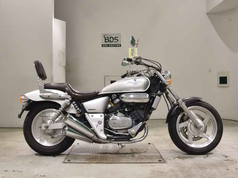 Honda Magna 250