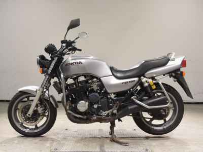 Honda CB750SF 2010