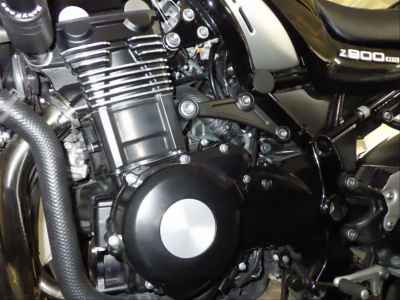 Kawasaki Z900RS 2023