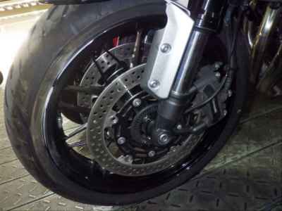 Kawasaki Z900RS 2023