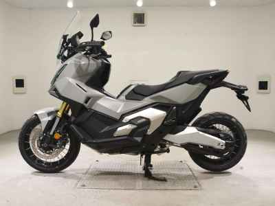 Honda X-Adv 750 2025
