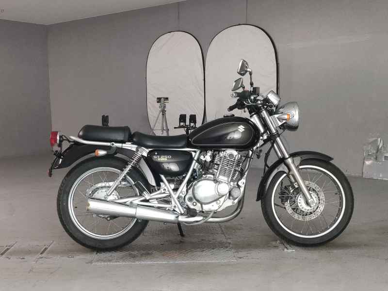 Suzuki ST250E