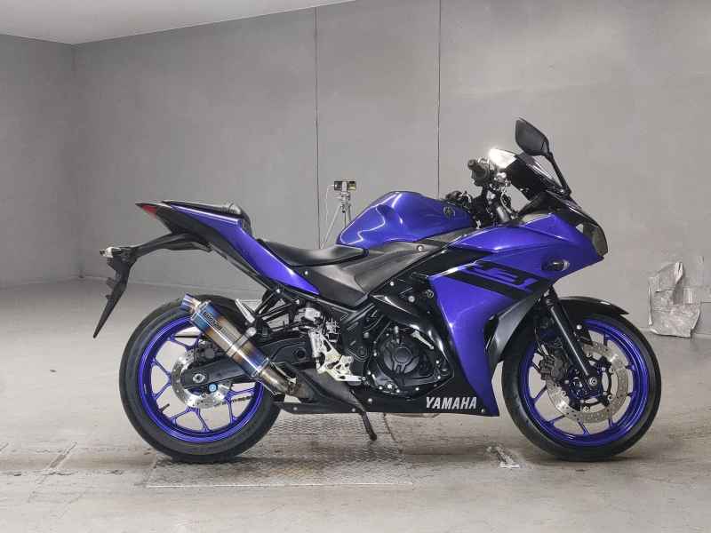Yamaha YZF-R3 2018