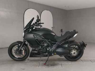 Ducati Diavel 2014