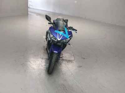 Yamaha YZF-R25 2016