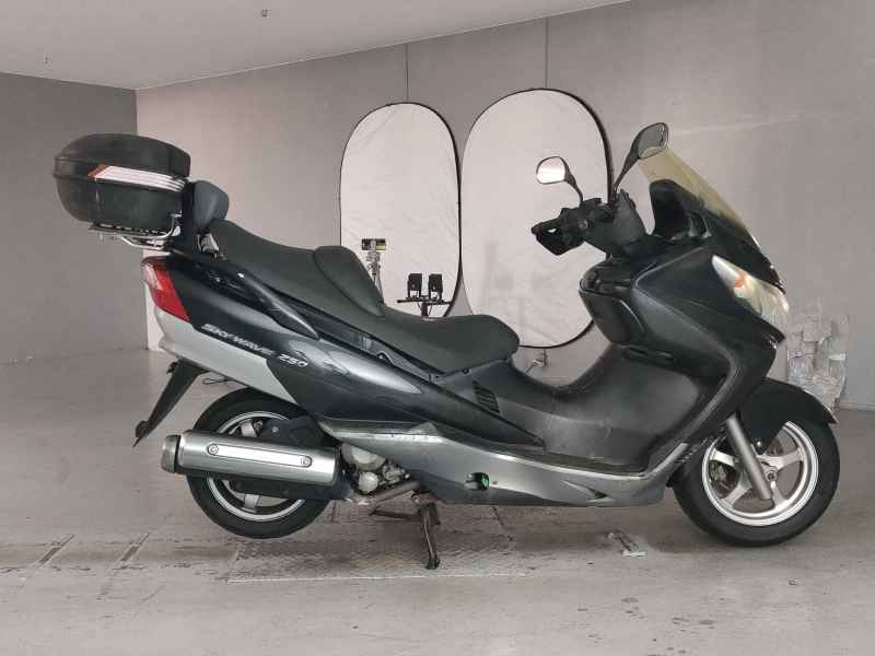 Suzuki Skywave 250