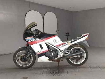 Honda VT250F Integra
