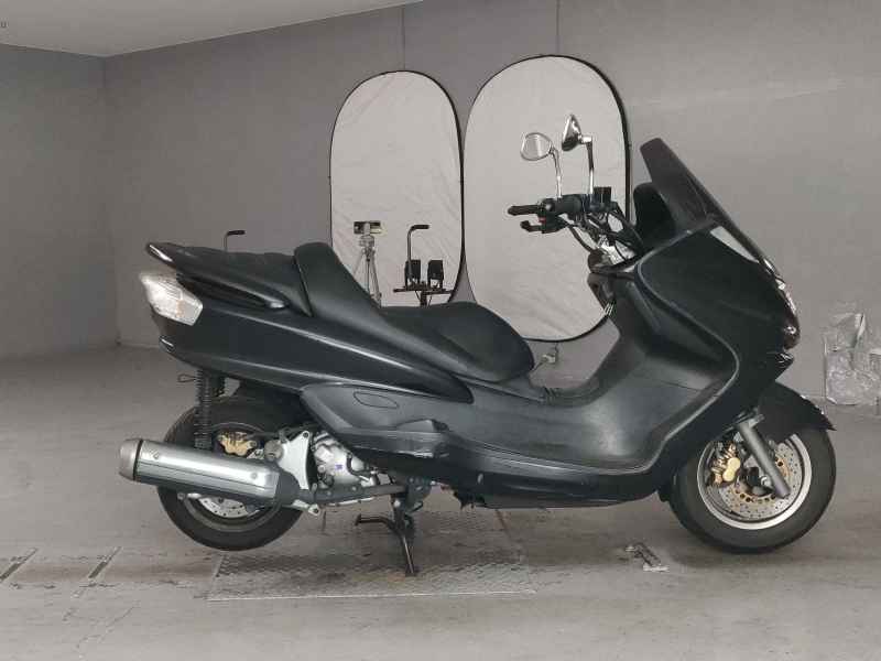 Yamaha Majesty 250