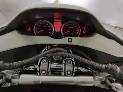 Suzuki Skywave 250SS