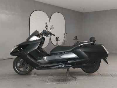 Yamaha Maxam 250 2012