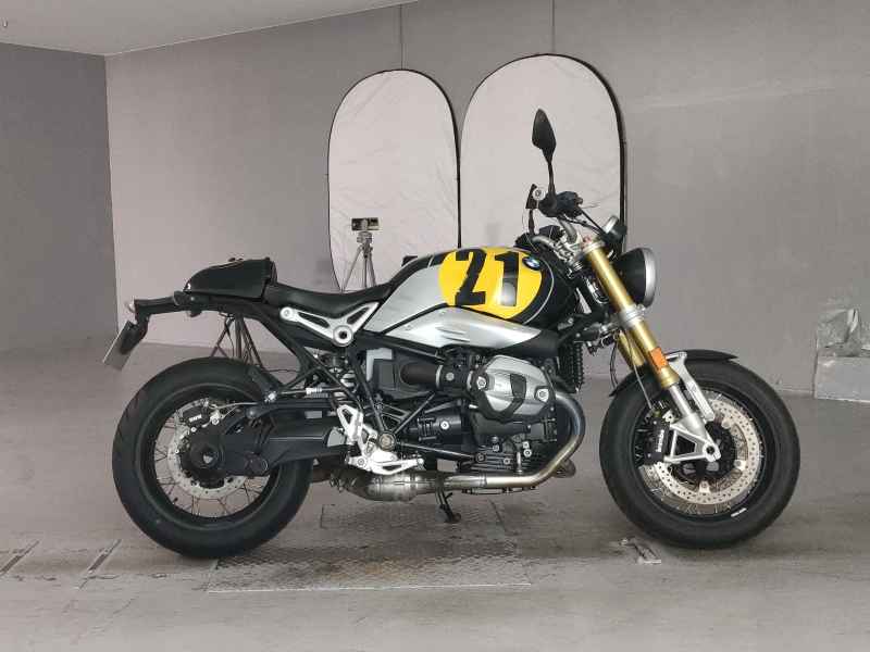 BMW R nineT 2021
