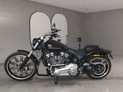 Harley-Davidson Breakout FXBRS1870 2022