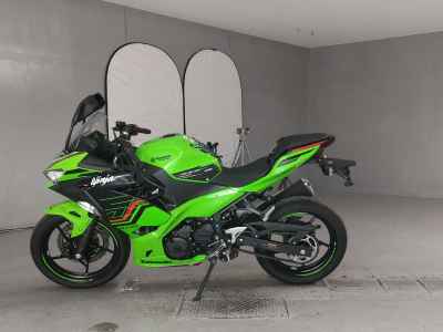 Kawasaki Ninja 400 2023