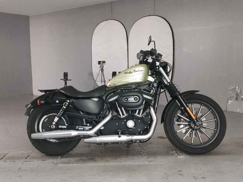 Harley-Davidson Sportster Iron XL883N 2013