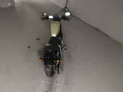 Harley-Davidson Sportster Iron XL883N 2013