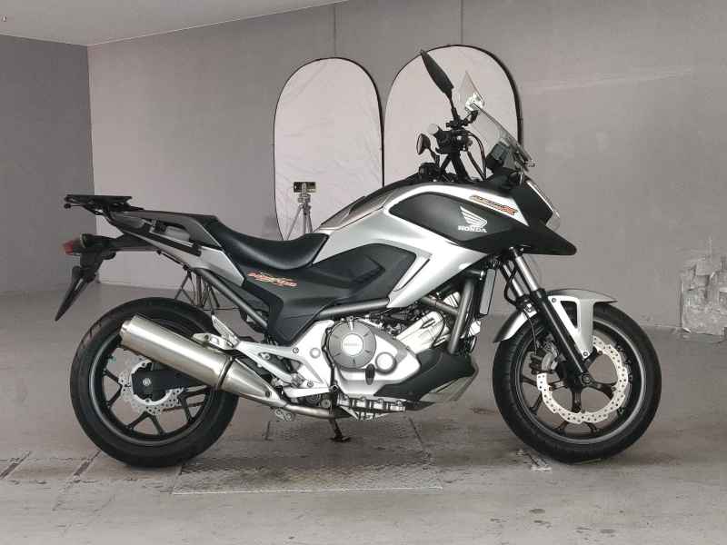 Honda NC700X LD 2012