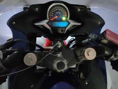 Honda CBR250R 2011