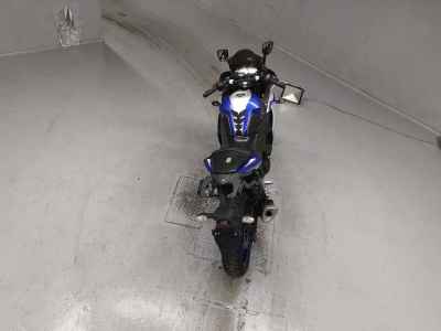 Yamaha YZF-R25 2015