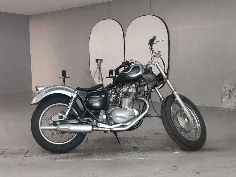 Kawasaki Estrella Custom