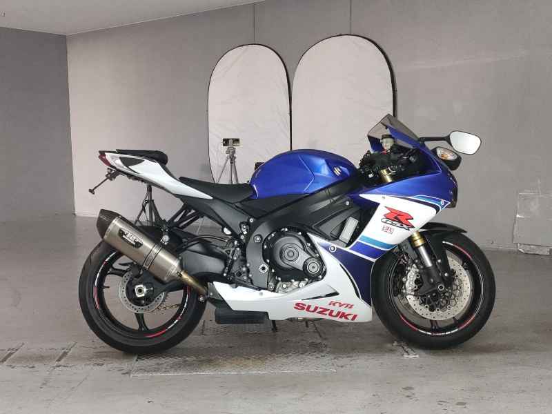 Suzuki GSX-R750 2016