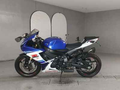 Suzuki GSX-R750 2016