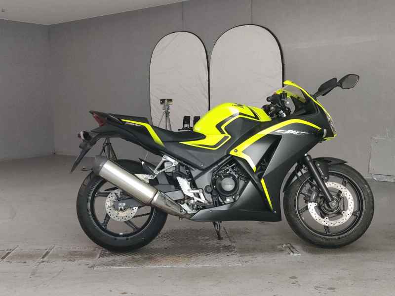 Honda CBR250R 2016