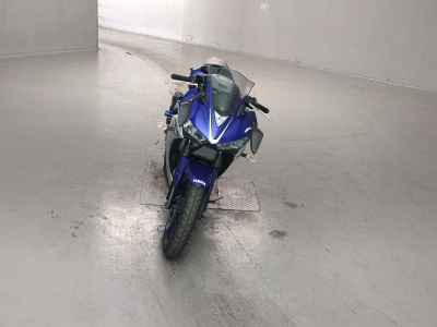 Yamaha YZF-R25 2016