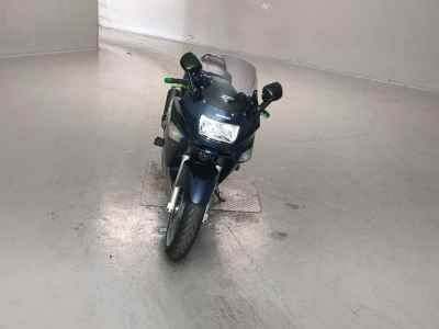 Kawasaki ZZR400 2006