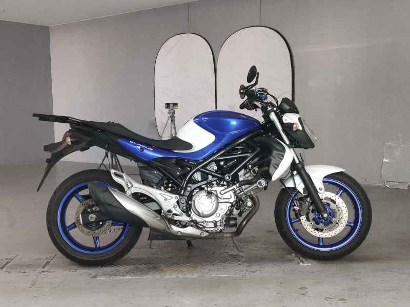 Suzuki Gladius SFV400 2014