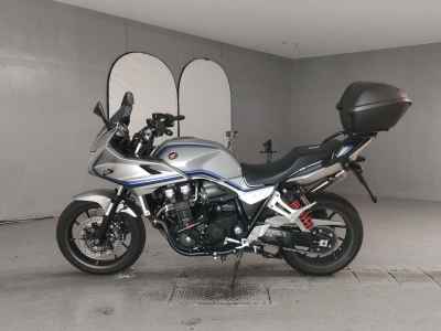 Honda CB1300 Super Boldor 2024