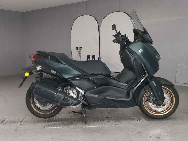 Yamaha XMAX 250 2023