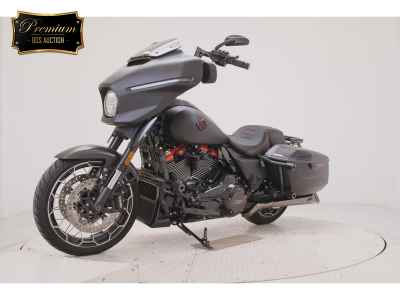 Harley-Davidson FLHXSE1980 CVO 2024