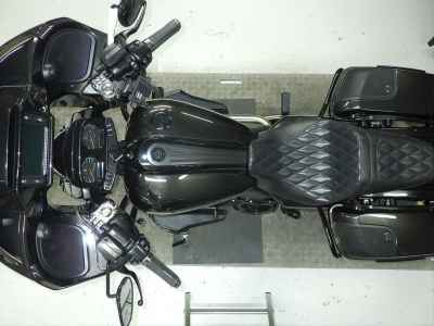 Harley-Davidson Road Glide FLTRXSE1923 CVO 2018