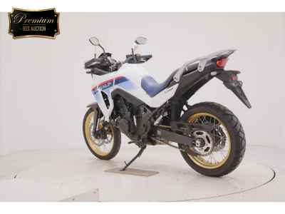 Honda Transalp 750 2023
