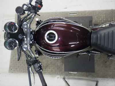 Kawasaki Z900RS 2024