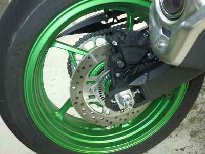 Kawasaki Z900 SE 2025