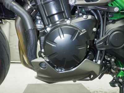 Kawasaki Z900 SE 2025