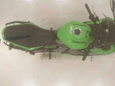 Kawasaki Ninja 400R 2013