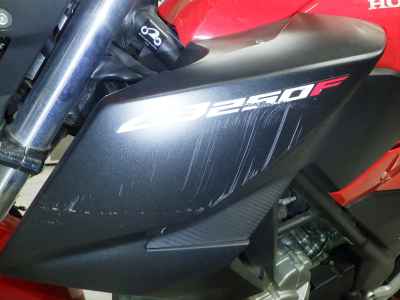 Honda CB250F 2016