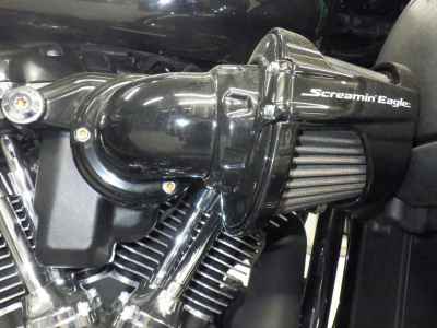 Harley-Davidson Softail FXDRS1870 2019