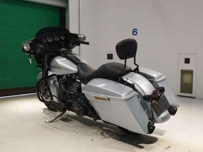 Harley-Davidson Street Glide FLHXS1870 2021