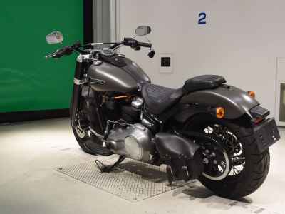 Harley-Davidson Slim FLSL1750 2018