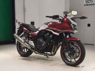 Honda CB400 Super Boldor 2020