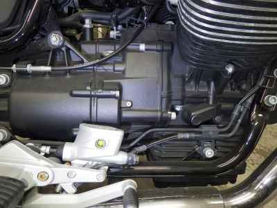 Moto Guzzi V7 Special 2023