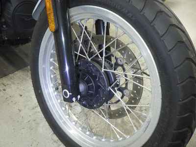 Moto Guzzi V7 Special 2023