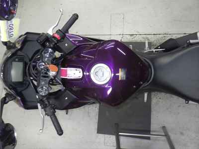Yamaha YZF-R25 2023
