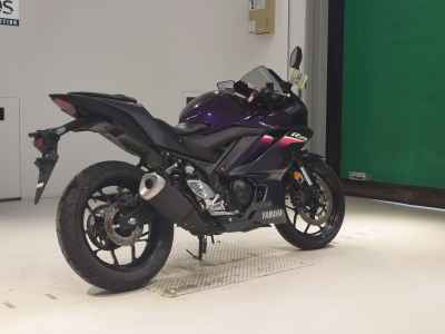 Yamaha YZF-R25 2023