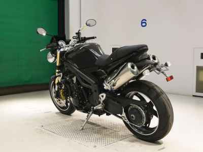 Triumph Speed Triple 1050 2005