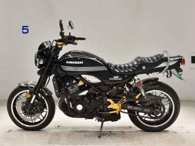 Kawasaki Z900RS 2021