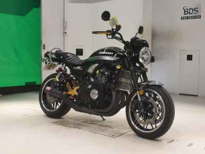 Kawasaki Z900RS 2021